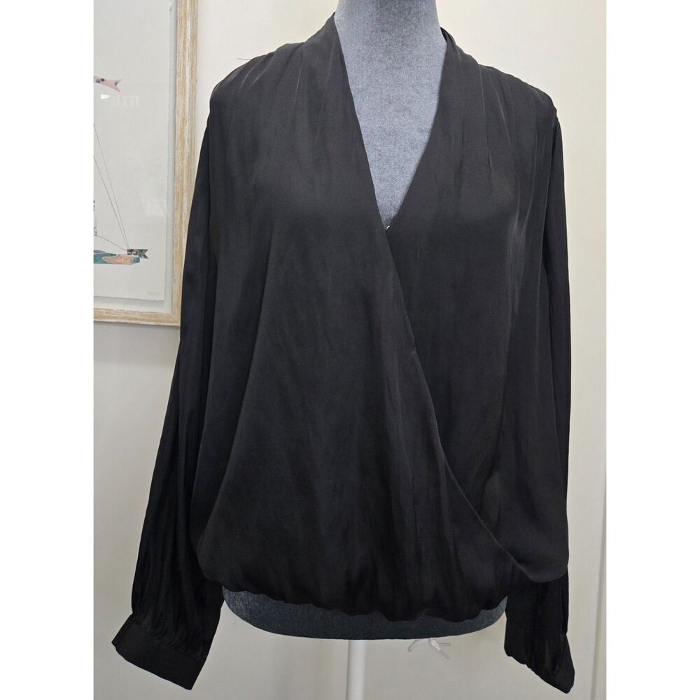 Old Navy Black Surplice Blouse Women’s L Long Sleeve Draped V‑Neck Dressy Top